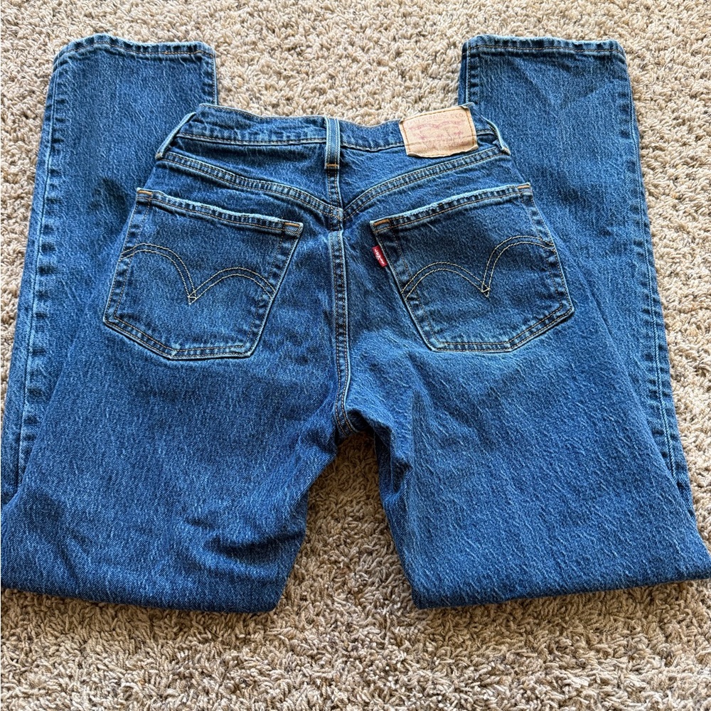 Levi's Women's High Rise Straight Blue Jeans 501 - Picture 2 of 4